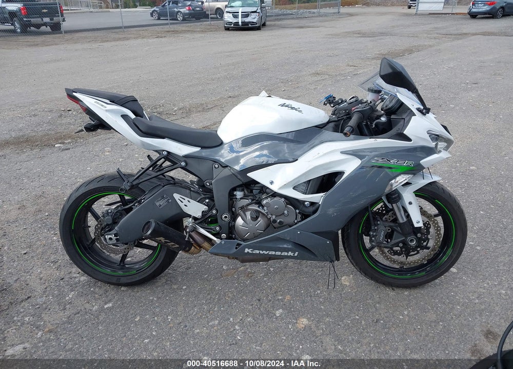 2021 KAWASAKI ZX636 K VIN: JKBZXJH12MA009195