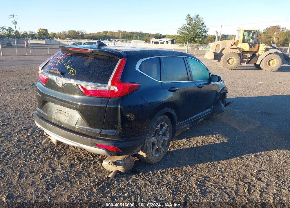 2018 HONDA CR-V VIN: 5J6RW1H8XJA012071