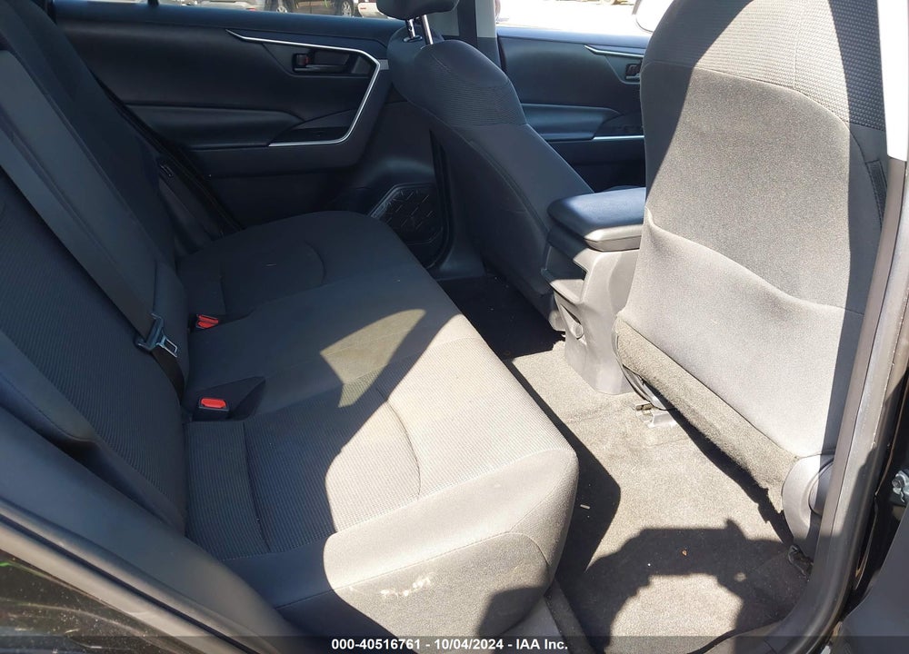 2019 TOYOTA RAV4 LE VIN: 2T3F1RFV0KW033710