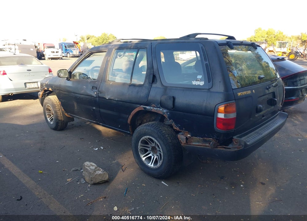 1997 NISSAN PATHFINDER LE/SE/XE VIN: JN8AR05Y0VW154600