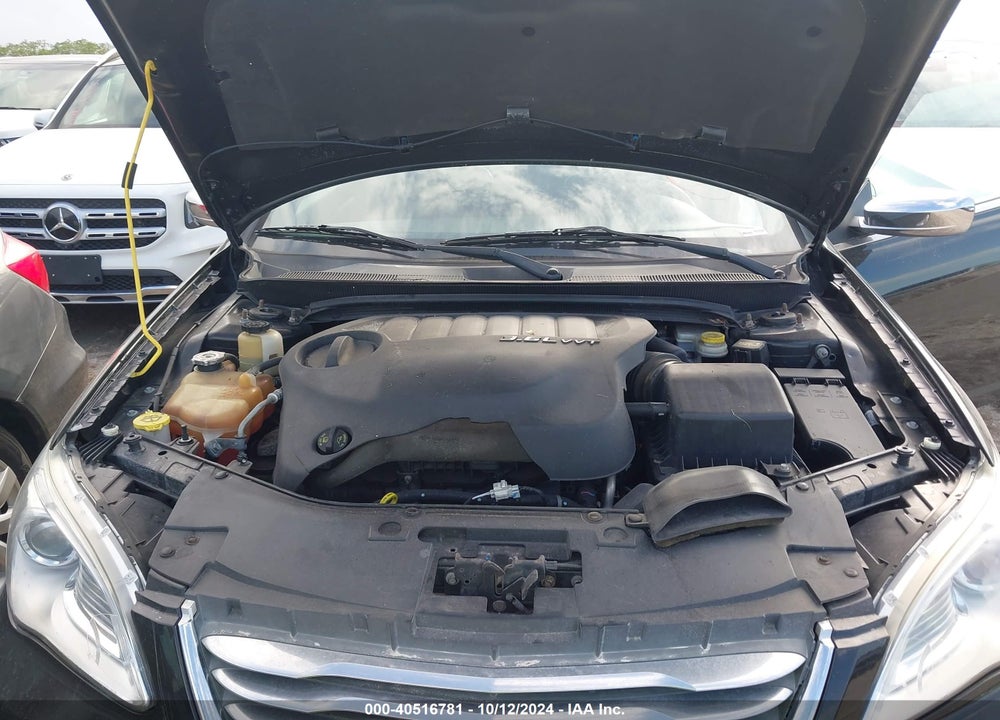 2011 CHRYSLER 200 LIMITED VIN: 1C3BC7EG6BN560467