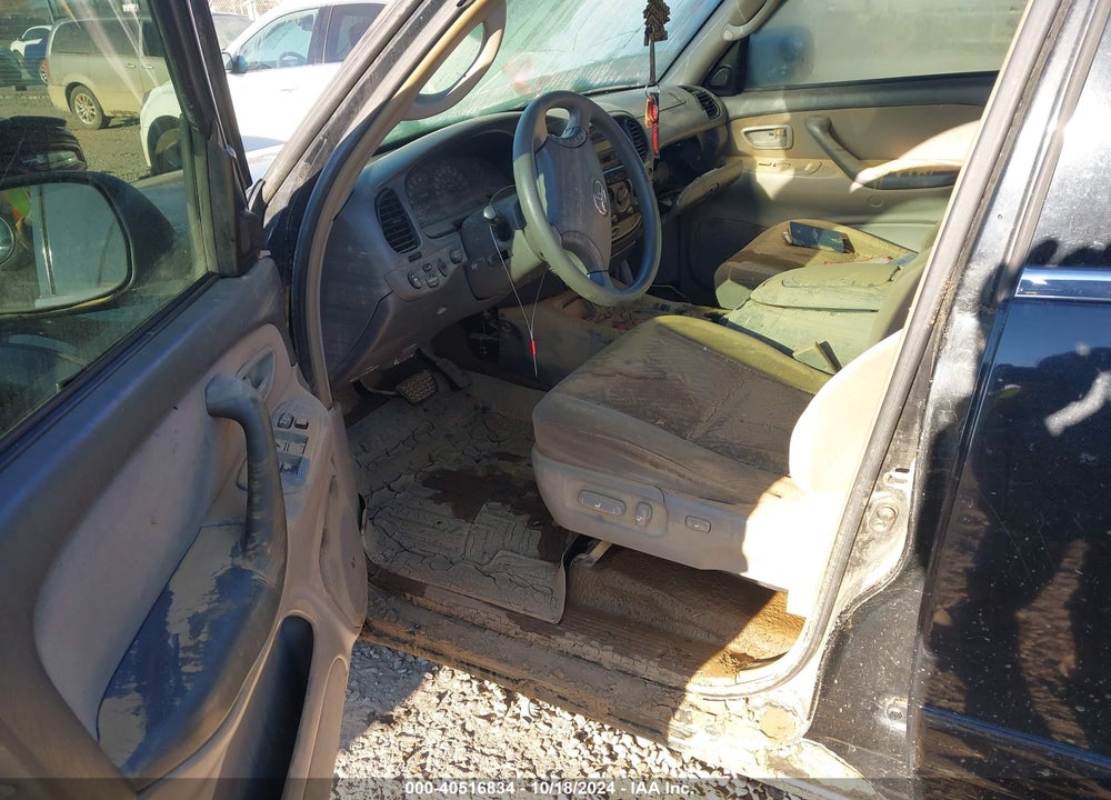 2005 TOYOTA TUNDRA LIMITED V8 VIN: 5TBDT48185S492075