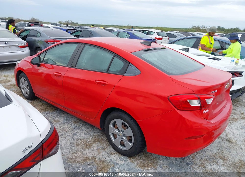 2018 CHEVROLET CRUZE LS AUTO VIN: 1G1BC5SM5J7239302