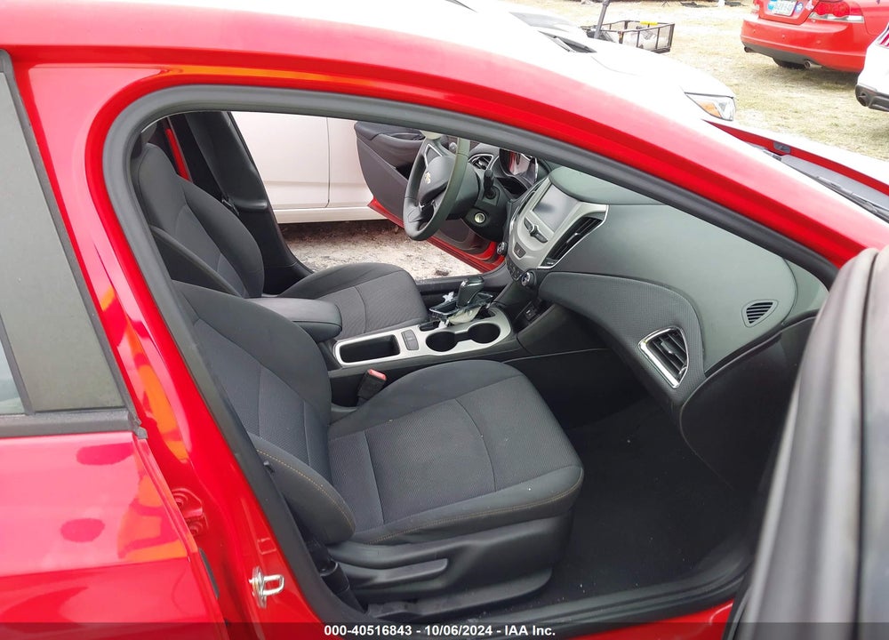2018 CHEVROLET CRUZE LS AUTO VIN: 1G1BC5SM5J7239302