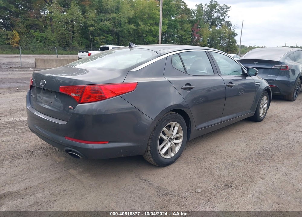 2011 KIA OPTIMA LX VIN: KNAGM4A79B5061808