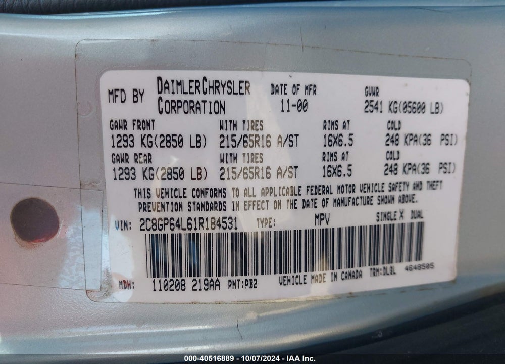 2001 CHRYSLER TOWN & COUNTRY LIMITED VIN: 2C8GP64L61R184531