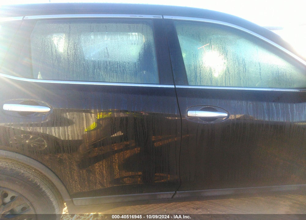 2015 NISSAN ROGUE S VIN: 5N1AT2MT0FC910908