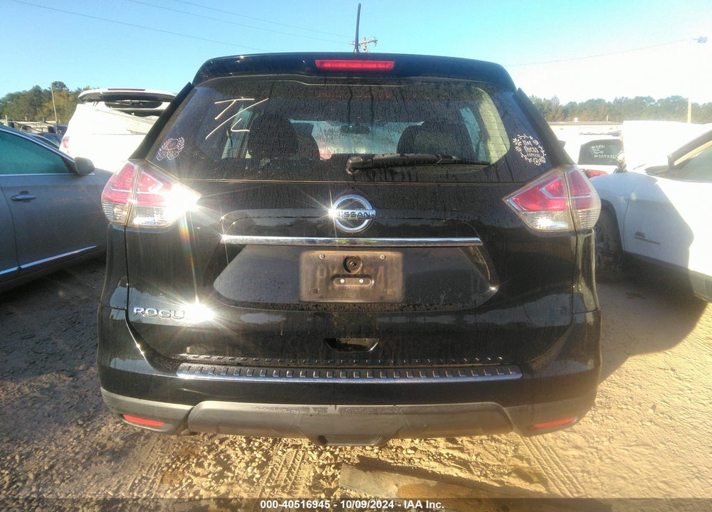2015 NISSAN ROGUE S VIN: 5N1AT2MT0FC910908