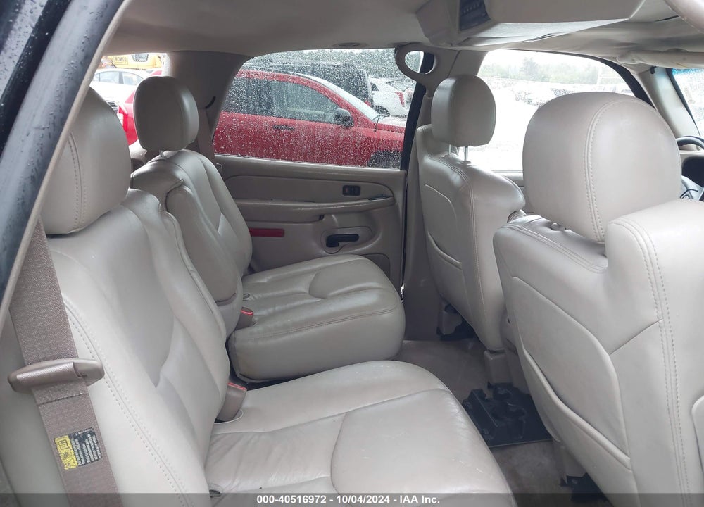 2004 CHEVROLET TAHOE LT VIN: 1GNEC13Z84R311097