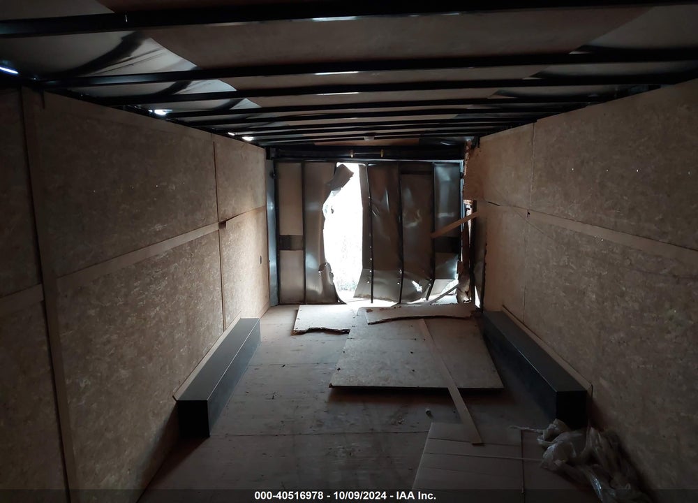2015 HAULMARK ENCLOSED TRAILER VIN: 575GB2426FH280484