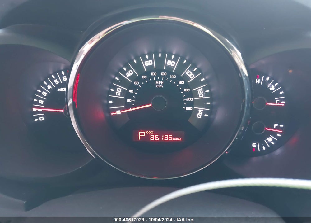 2011 KIA SOUL VIN: KNDJT2A24B7242680