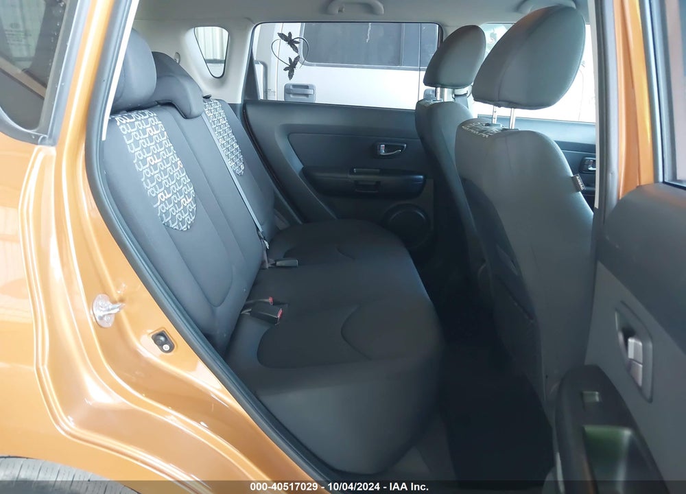 2011 KIA SOUL VIN: KNDJT2A24B7242680