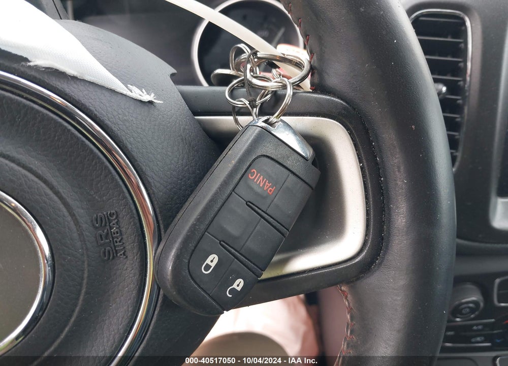 2019 JEEP COMPASS TRAILHAWK 4X4 VIN: 3C4NJDDB8KT686039