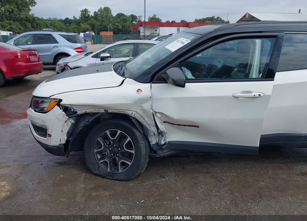 2019 JEEP COMPASS TRAILHAWK 4X4 VIN: 3C4NJDDB8KT686039
