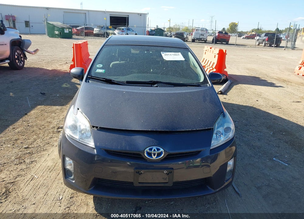 2011 TOYOTA PRIUS THREE VIN: JTDKN3DU6B0305532