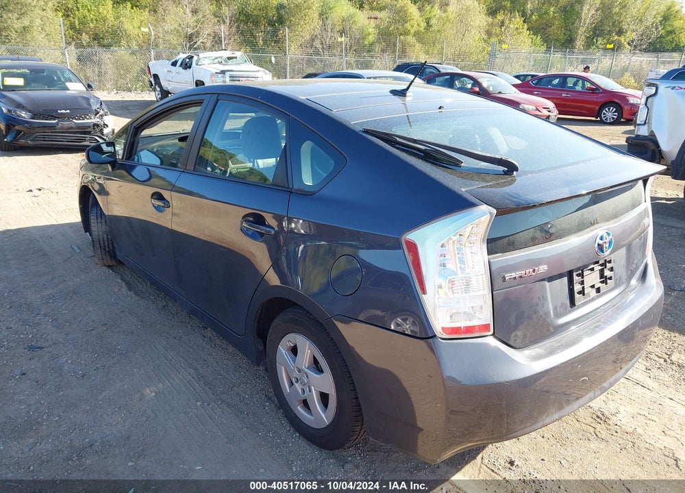 2011 TOYOTA PRIUS THREE VIN: JTDKN3DU6B0305532