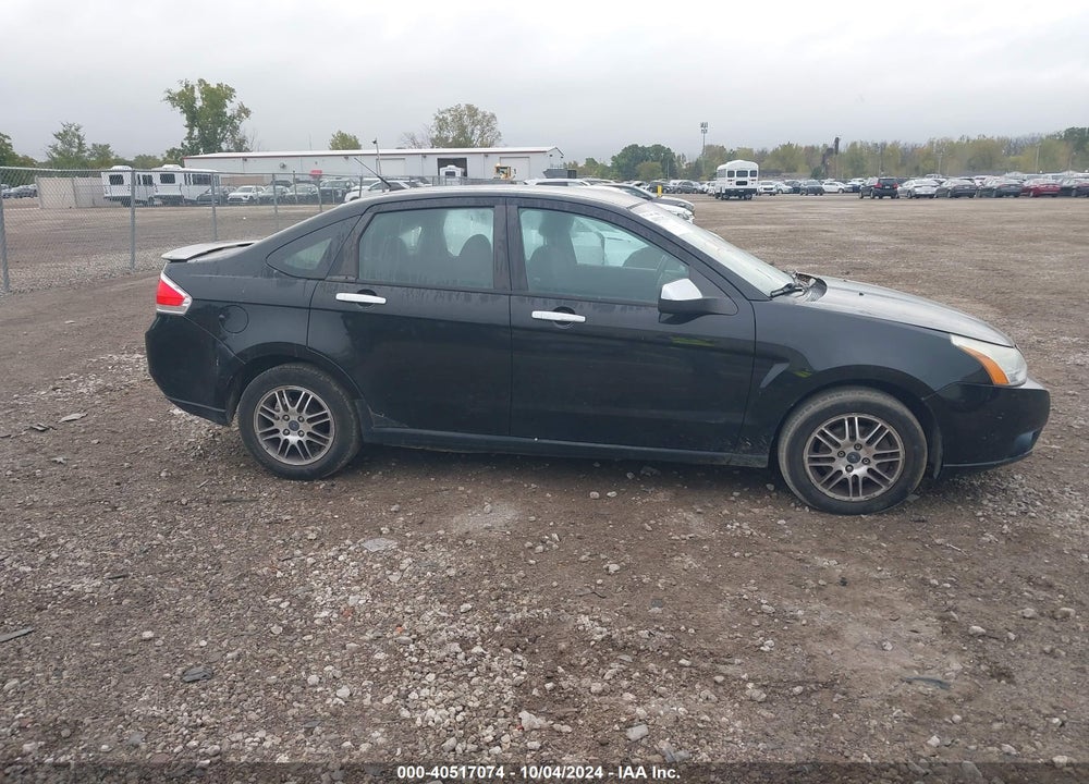 2010 FORD FOCUS SE VIN: 1FAHP3FN0AW244027