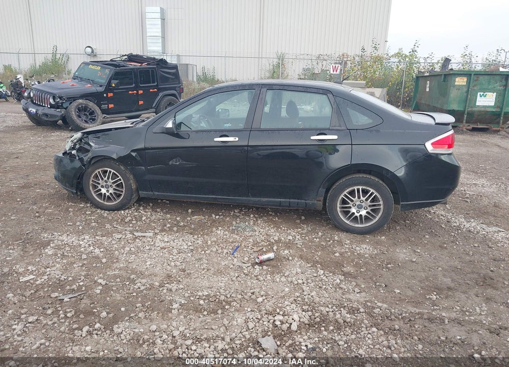 2010 FORD FOCUS SE VIN: 1FAHP3FN0AW244027