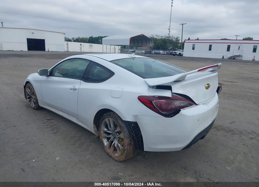 2016 HYUNDAI GENESIS 3.8 ULTIMATE VIN: KMHHU6KJ9GU135797