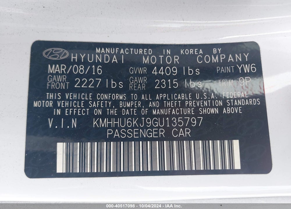 2016 HYUNDAI GENESIS 3.8 ULTIMATE VIN: KMHHU6KJ9GU135797