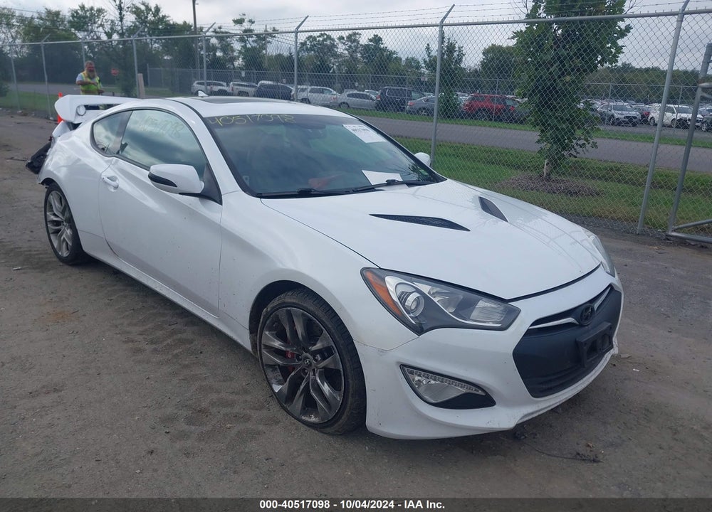 2016 HYUNDAI GENESIS 3.8 ULTIMATE VIN: KMHHU6KJ9GU135797