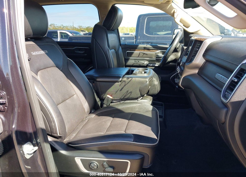2020 RAM 1500 LAIE  4X4 5'7 BOX VIN: 1C6SRFJT4LN170466