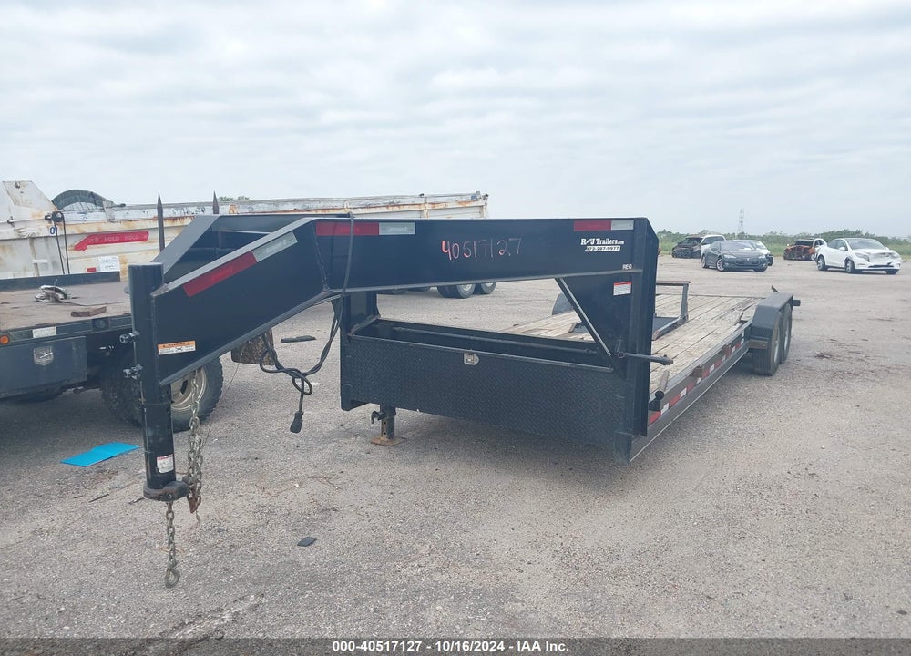 2018 ROADCLIPPER DIAMOND 24' C TRAILER VIN: 46UFU2423J1194113