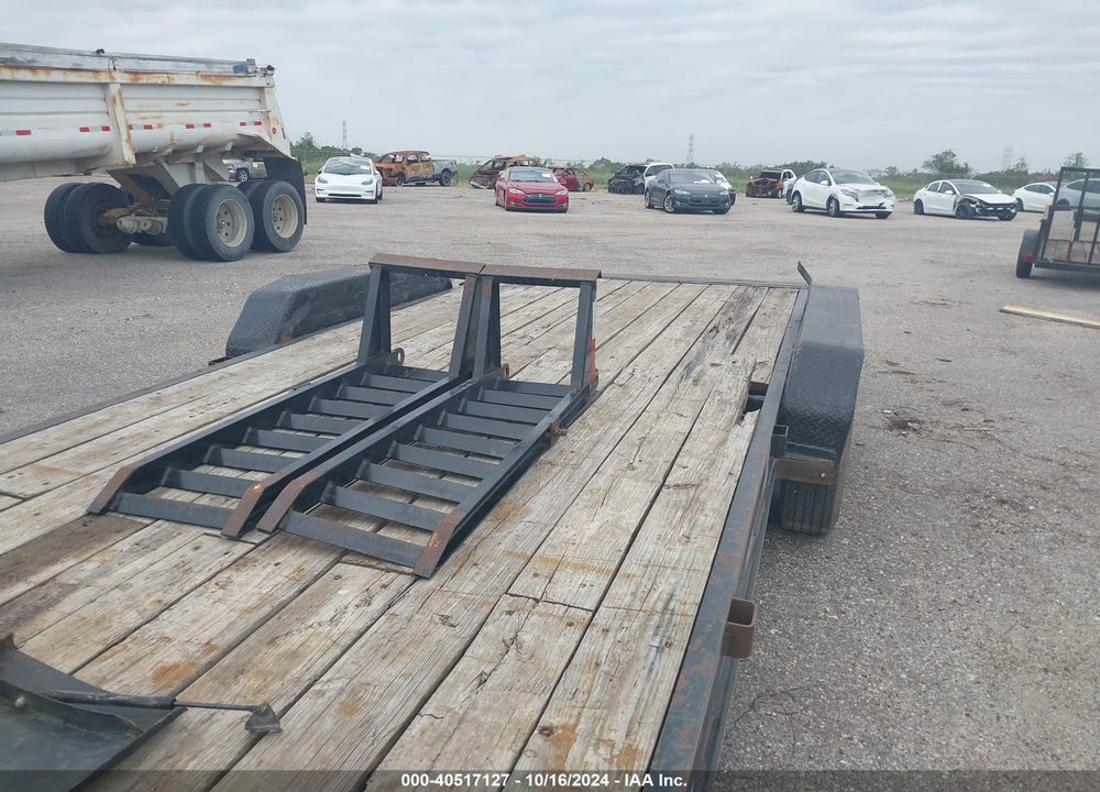 2018 ROADCLIPPER DIAMOND 24' C TRAILER VIN: 46UFU2423J1194113
