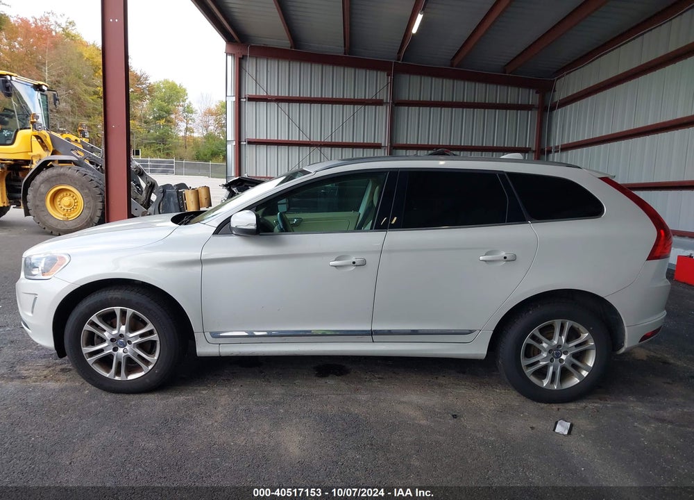2016 VOLVO XC60 T5 PREMIER VIN: YV4612RK2G2813312