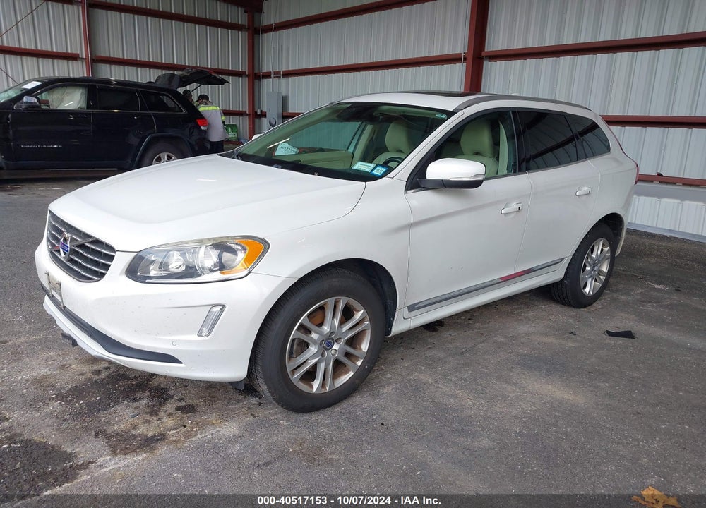 2016 VOLVO XC60 T5 PREMIER VIN: YV4612RK2G2813312