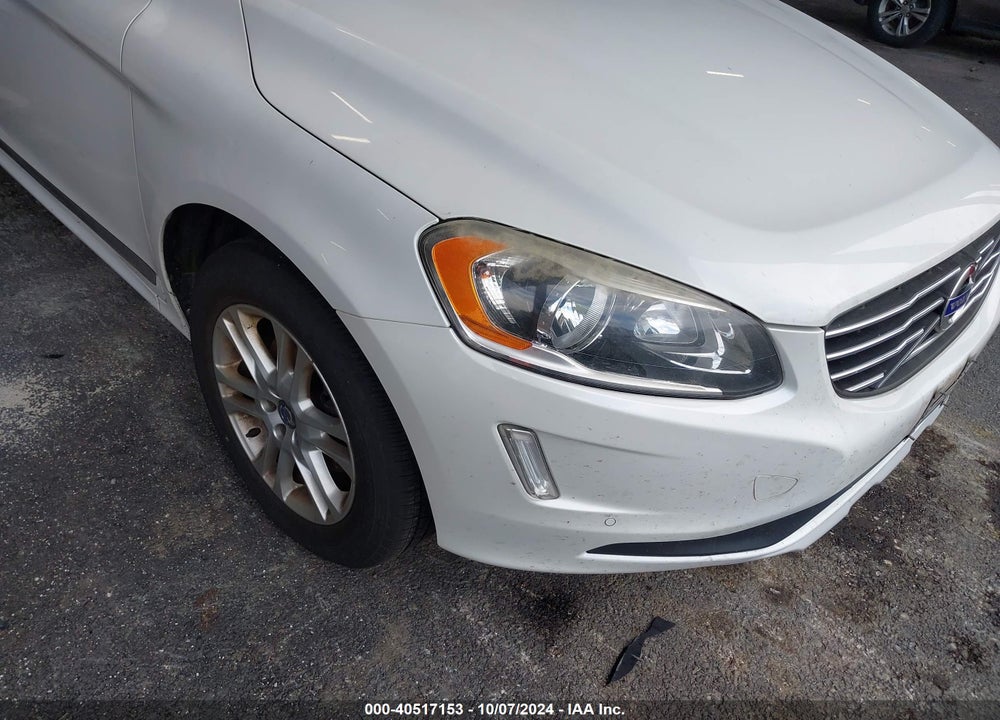 2016 VOLVO XC60 T5 PREMIER VIN: YV4612RK2G2813312