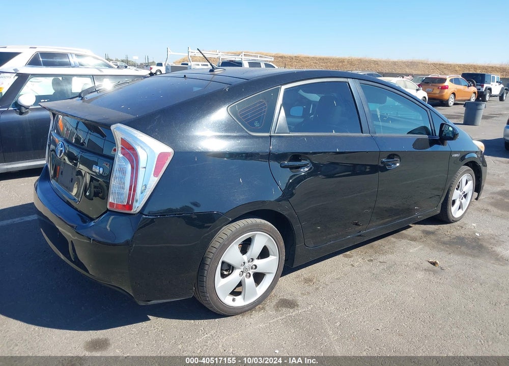 2013 TOYOTA PRIUS FIVE VIN: JTDKN3DU4D1685743