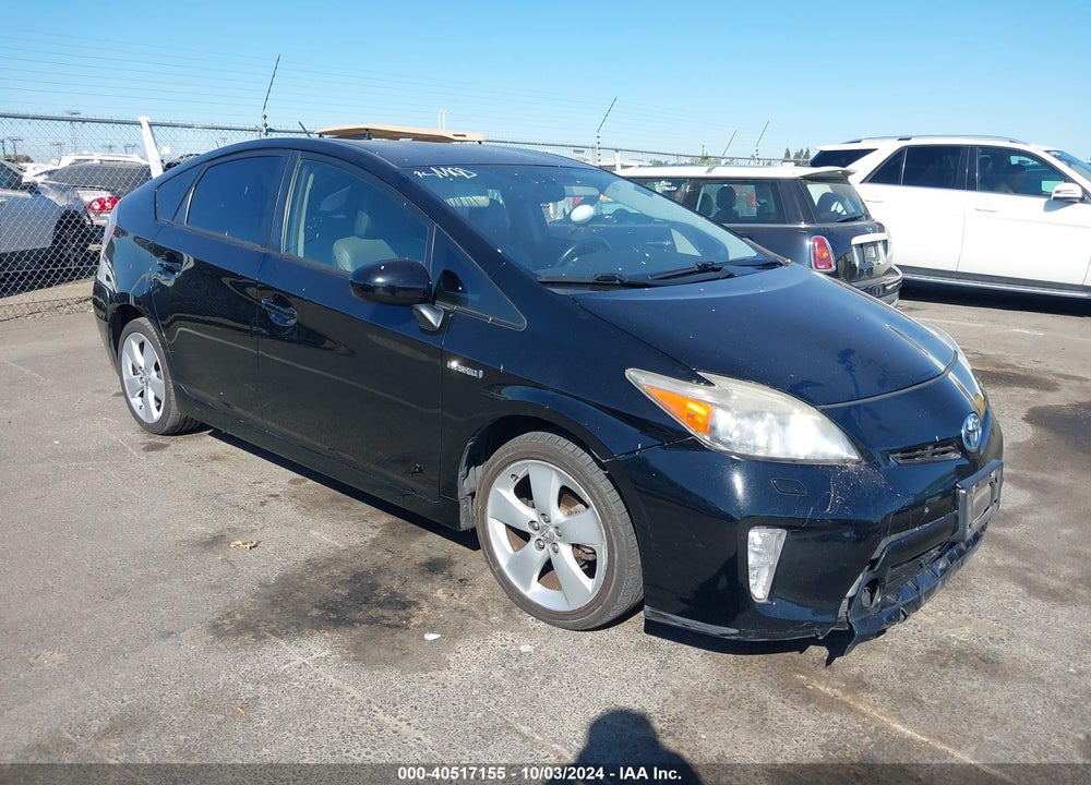 2013 TOYOTA PRIUS FIVE VIN: JTDKN3DU4D1685743