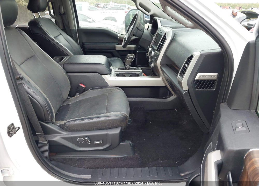 2017 FORD F-150 LARIAT VIN: 1FTFW1EG1HFA94225