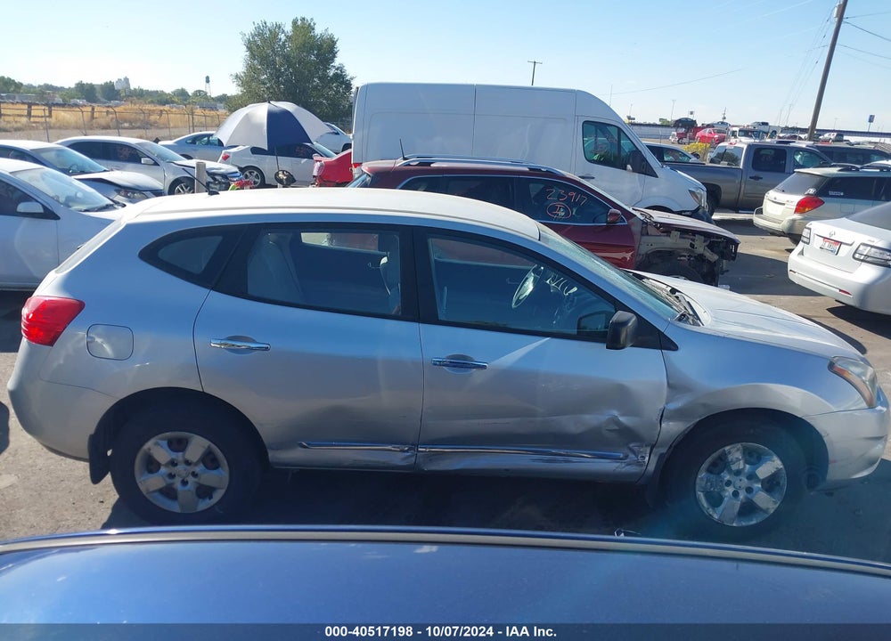 2014 NISSAN ROGUE SELECT S VIN: JN8AS5MV0EW705522