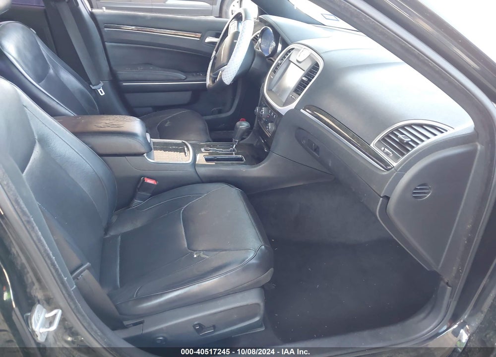 2013 CHRYSLER 300C VIN: 2C3CCAET3DH630467
