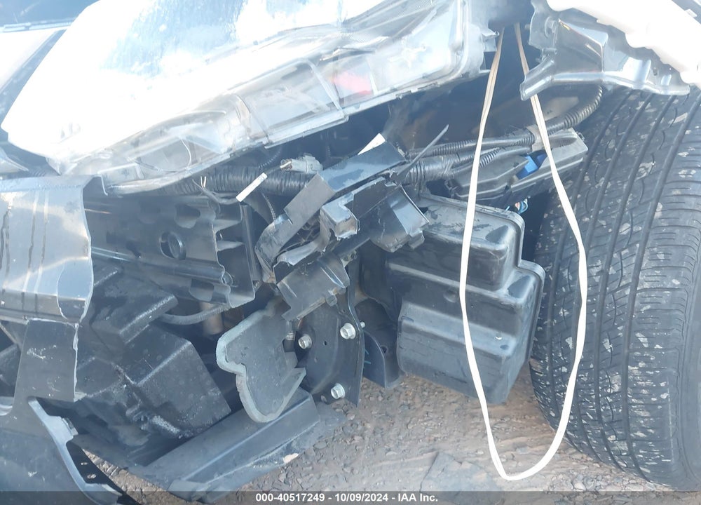 2017 NISSAN ROGUE S VIN: 5N1AT2MT9HC889706