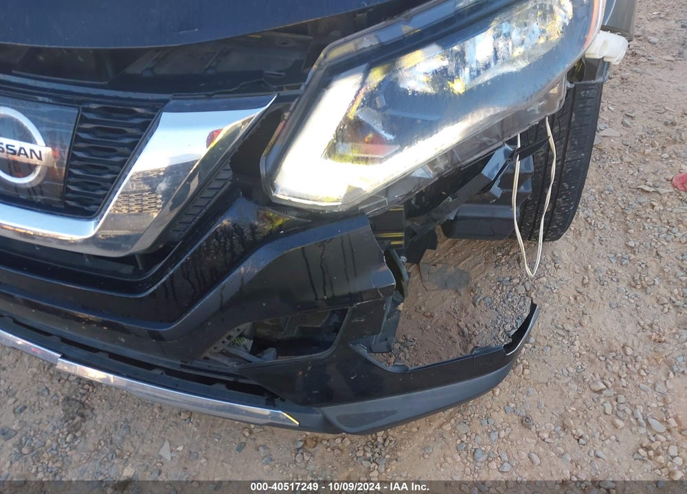 2017 NISSAN ROGUE S VIN: 5N1AT2MT9HC889706