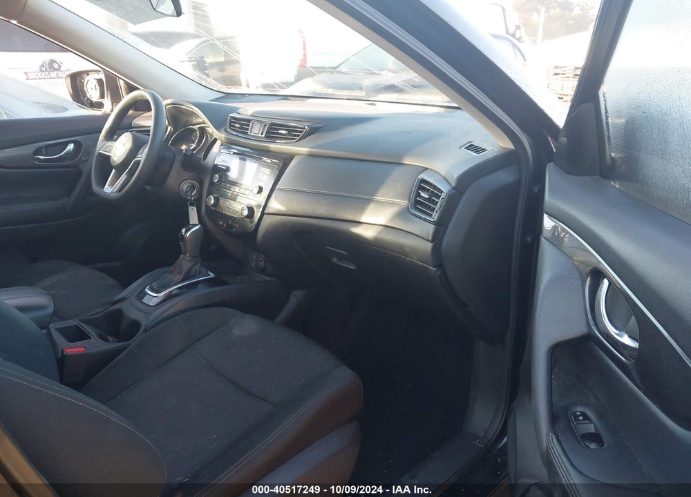 2017 NISSAN ROGUE S VIN: 5N1AT2MT9HC889706