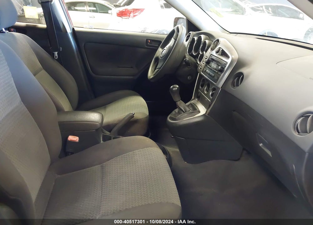2005 TOYOTA MATRIX VIN: 2T1KR32E15C328310