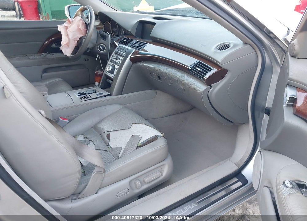 2005 ACURA RL 3.5 VIN: JH4KB16565C004845