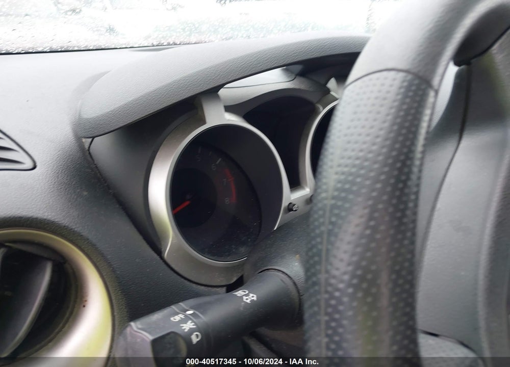2015 NISSAN JUKE S VIN: JN8AF5MR8FT513033