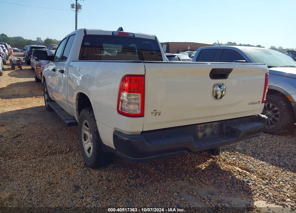 2020 RAM 1500 TRADESMAN 4X4 6'4 BOX VIN: 1C6SRFCT3LN421698