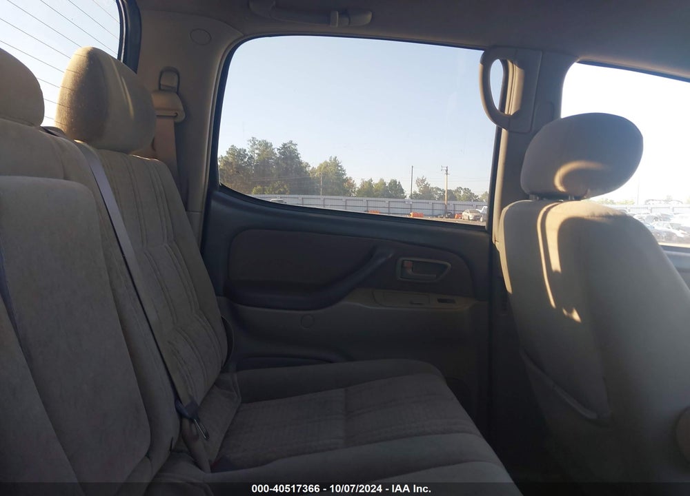 2004 TOYOTA TUNDRA SR5 V8 VIN: 5TBDT44174S465793