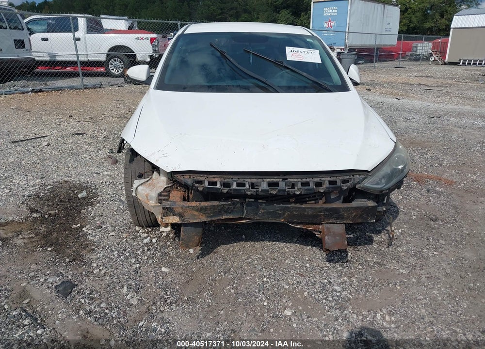 2017 HYUNDAI ELANTRA SE VIN: 5NPD74LF8HH149923