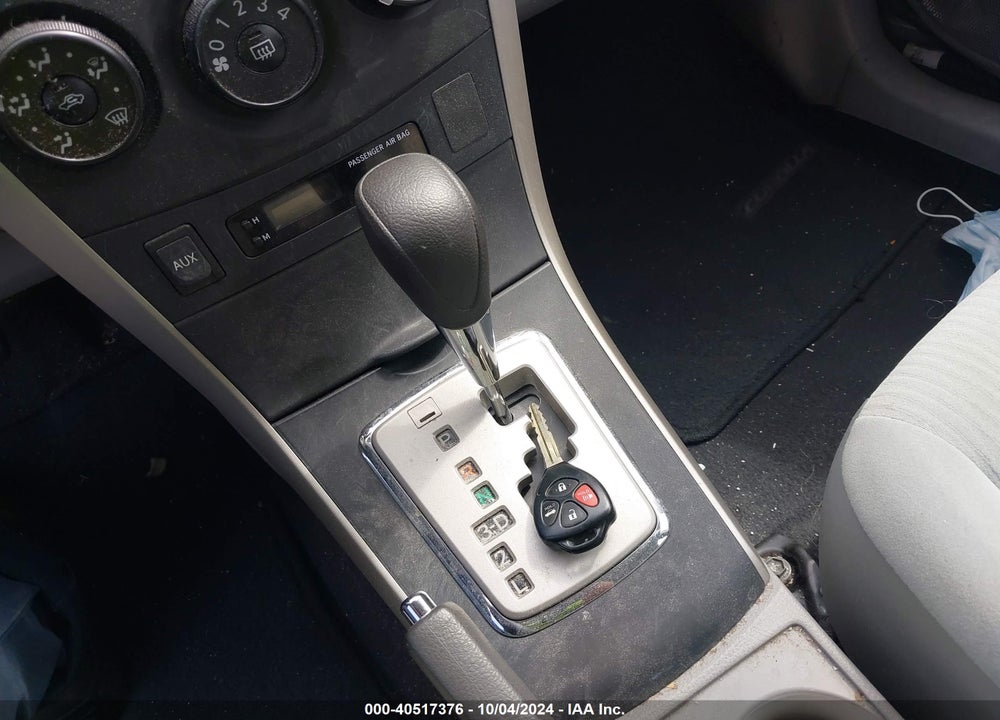 2010 TOYOTA COROLLA LE VIN: 1NXBU4EE6AZ384882