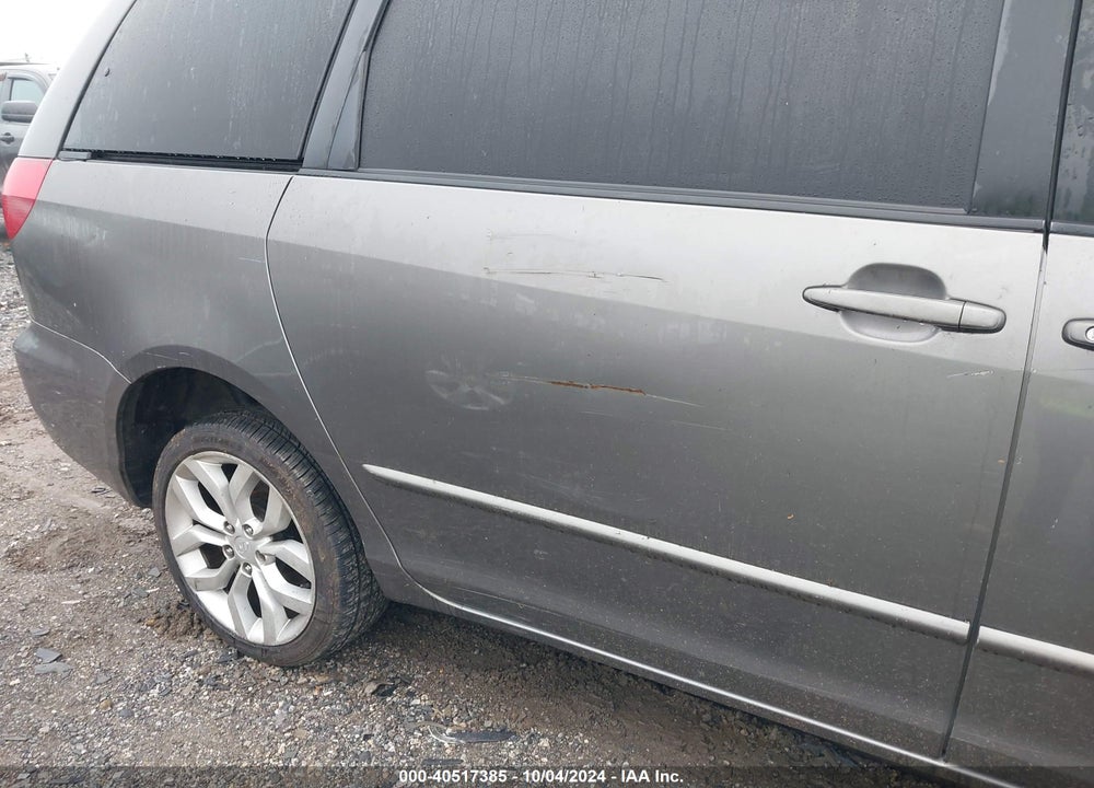 2004 TOYOTA SIENNA LE VIN: 5TDBA23C34S006711