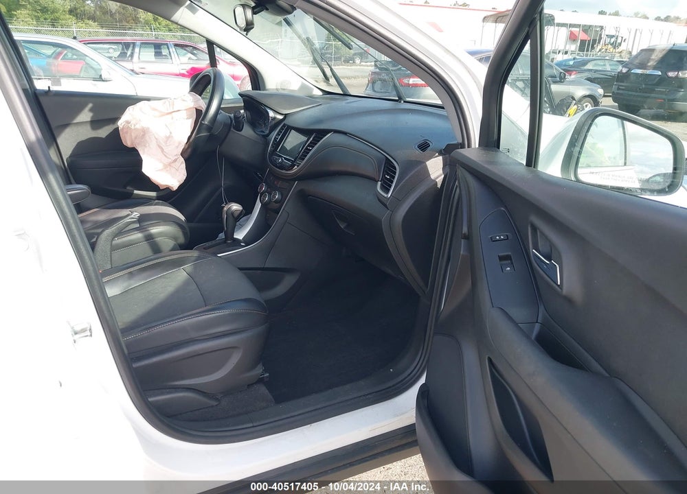 2019 CHEVROLET TRAX LT VIN: 3GNCJLSB1KL166020