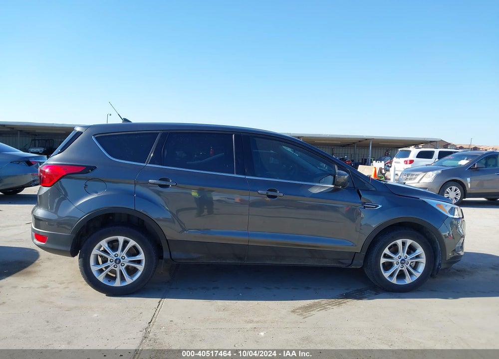 2019 FORD ESCAPE SE VIN: 1FMCU0GD5KUB58108