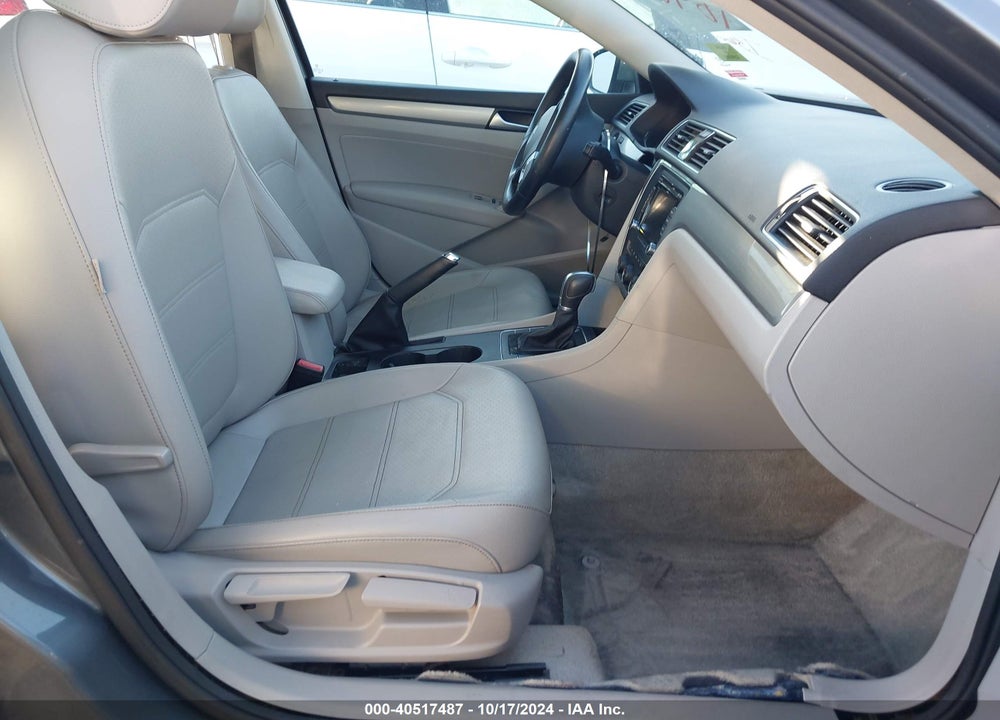 2015 VOLKSWAGEN PASSAT 1.8T LIMITED EDITION VIN: 1VWAT7A37FC109802